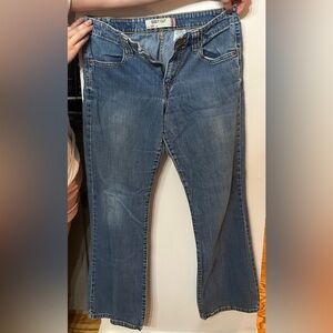 Vintage Levi's Blue Boot Cut Jeans Classic Style